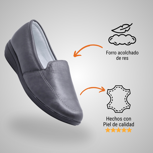 Mocasín de piel para dama color gris